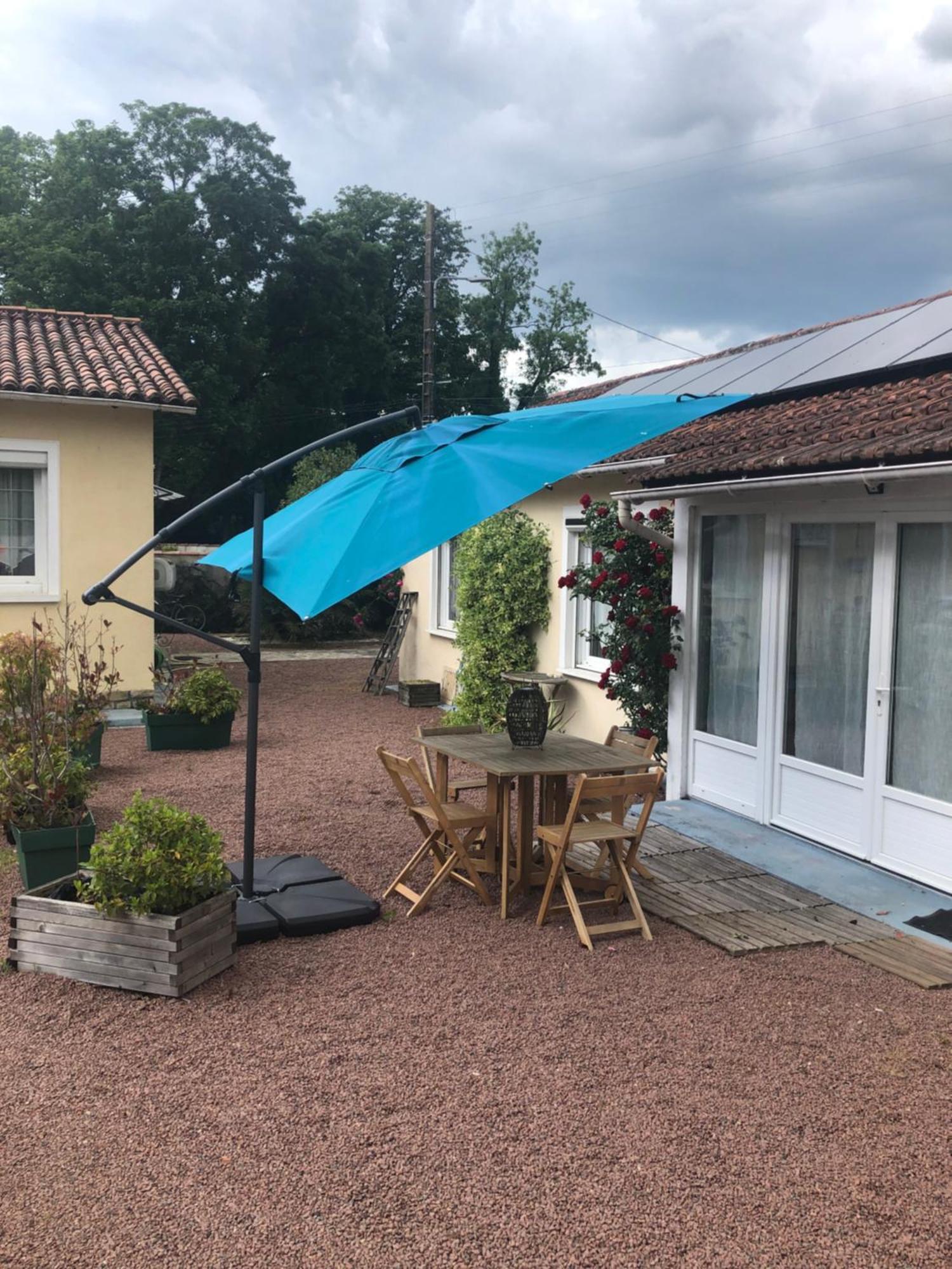 Charmante Maisonnette 2 Personnes Avec Wifi Surgères Exterior foto